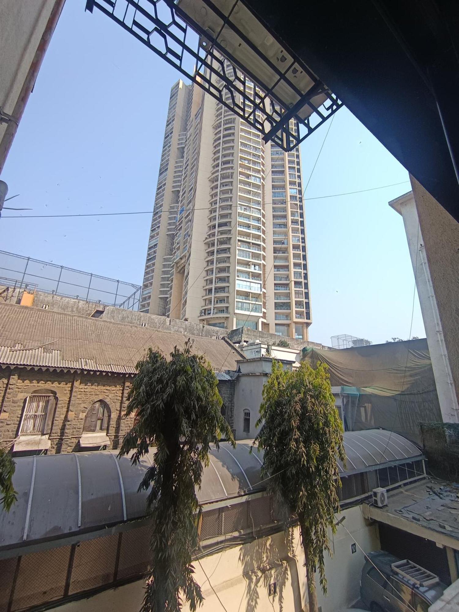 The Falcon Inn Mumbai Exterior photo